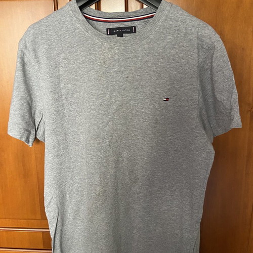 Tommy Hilfiger men's t-shirt like new