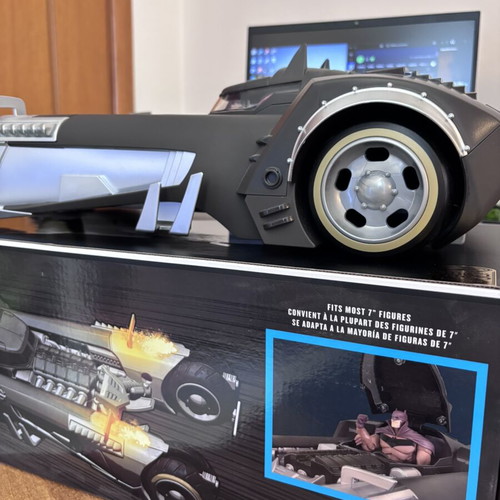 Batmobile McFarlane Toys Gold Label Collection new