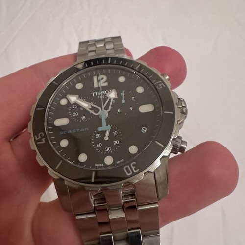 Tissot Seastar 1000 45.5mm wristwatch like new