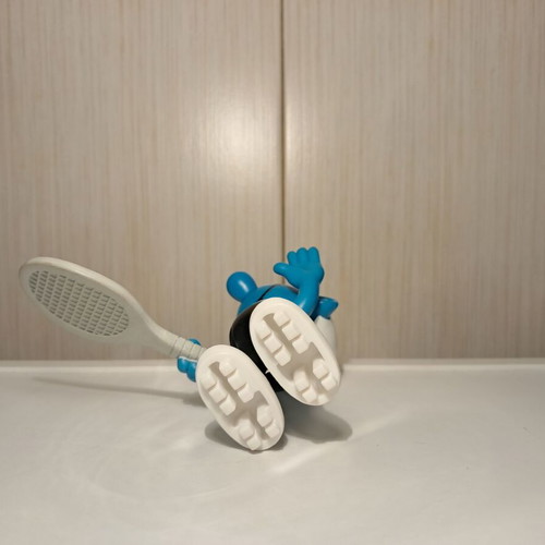 The Smurfs Tennis Smurf McDonald’s Happy Meal Toy 2002 new