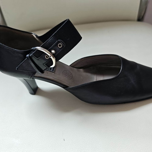 Gabor leather high heel shoes, size 38.5, black