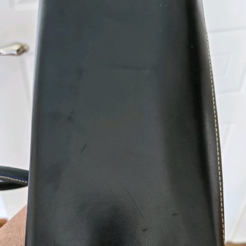 Leather shoulder bag used, black with ecru stitching