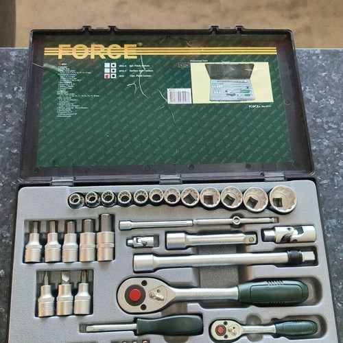 Force 4511 Professional Tool Set 51 Pieces New