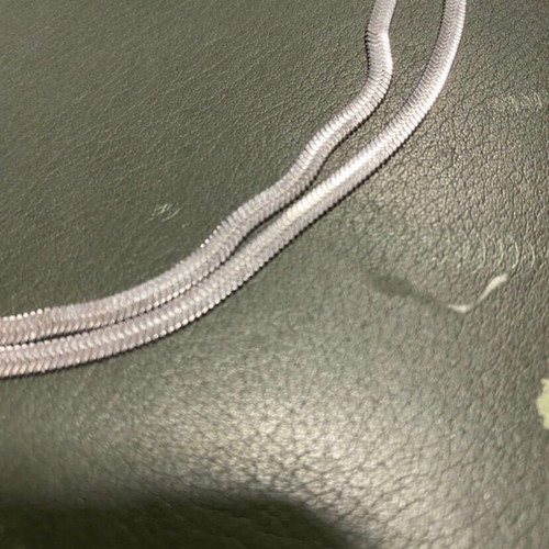 Steel double necklace like new, silver color, modern design