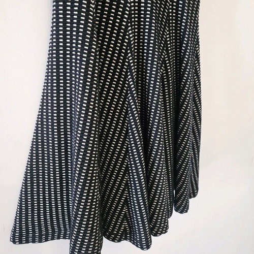 Zara elegant dress black and white like new, size M