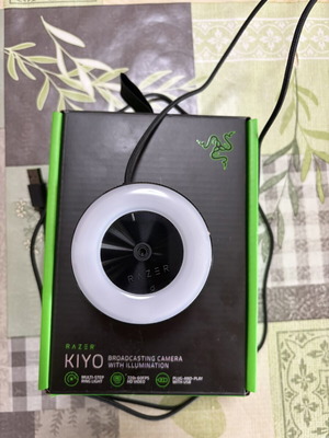 Razer Kiyo Web Camera Full HD 1080p used with autofocus and ringlight