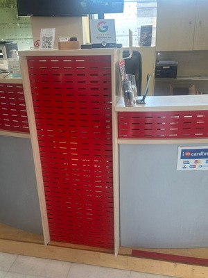 Reception desk like new, ideal for customer service point