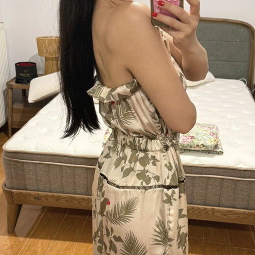 Zini boutique jumpsuit like new, beige, size M