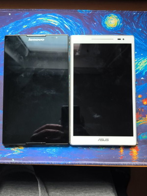 Tablet 2 used for spare parts 8 inches Lenovo and Asus