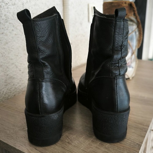 Paola Ferri ankle boots size 37 used, black