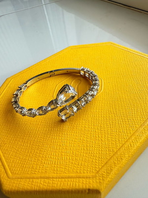 Νέο βραχιόλι Swarovski Matrix με ρόδιο και διαφανείς κρυστάλλους