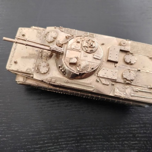 Bronze tank used, decorative or paperweight