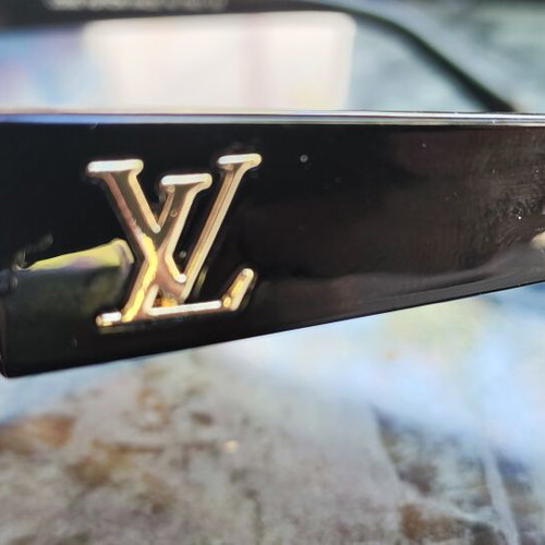 Louis Vuitton sunglasses new black acetate