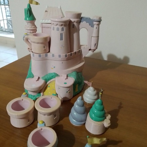Trendmasters Star Castle Magical Tea Party vintage collectible castle used 1995