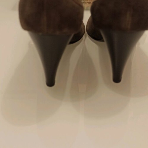 Moustakis shoes size 41 new, brown leather pumps