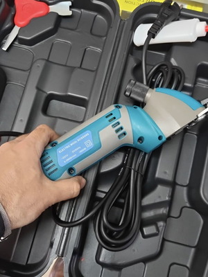 Κουρευτική προβάτων επαγγελματική 1800w με 6 ταχύτητες και βαλιτσάκι