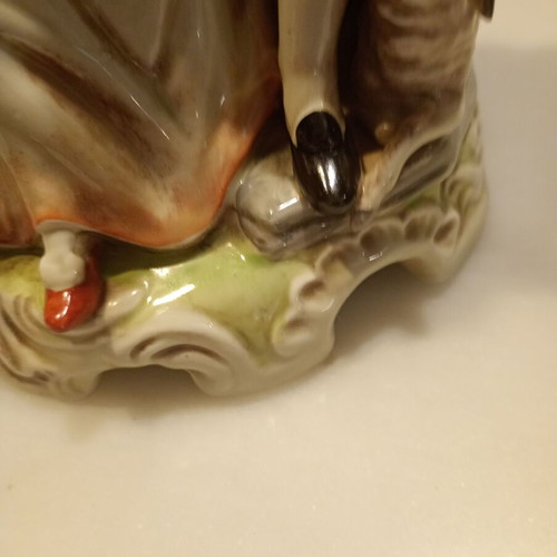 Porcelain figurine like new, German porcelain with GDR crown mark