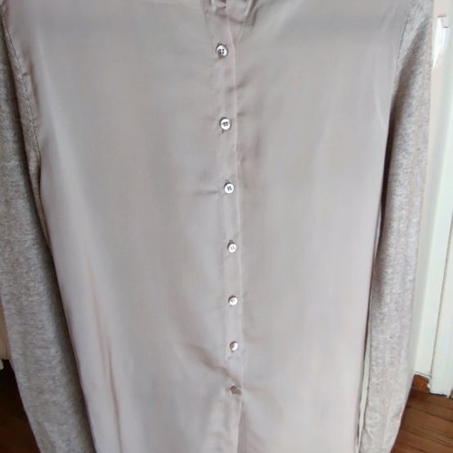 Pullover blouse with buttons on back used, beige, size M