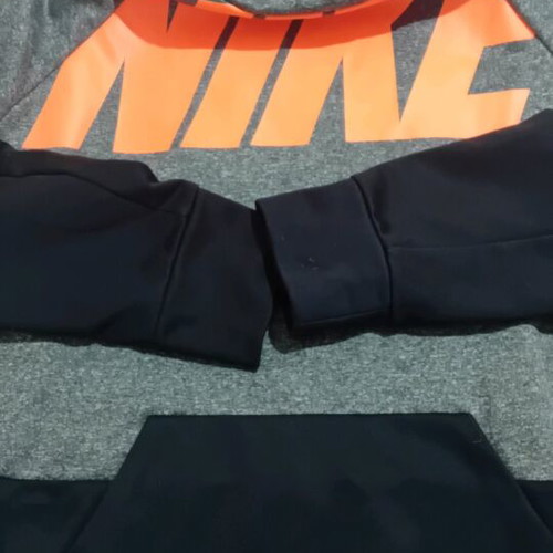 Nike dri fit hoodie for boys XL like new