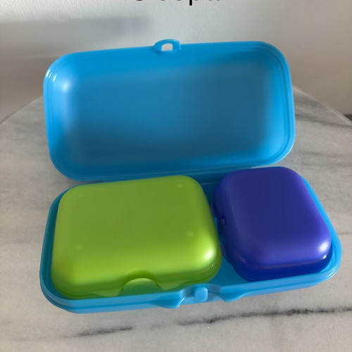 Tupperware set of 3 bowls