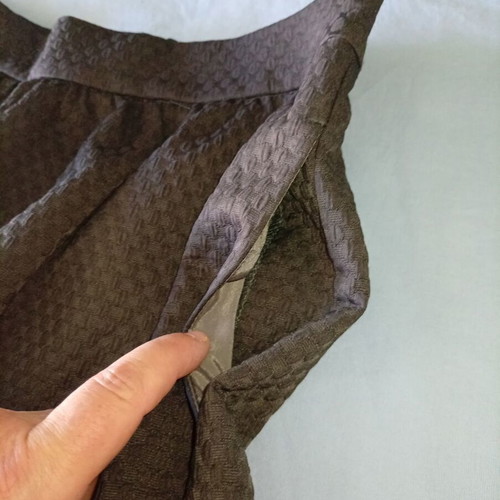 Sisley mini skirt size 40 black like new with pleats and pockets