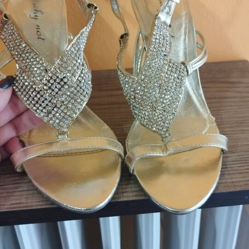 Chic gold sandals with stones size 36 used
