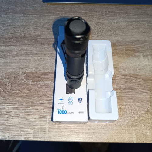 Trustfire T10R Luminus SST40.2 LED flashlight new with USB-C charging