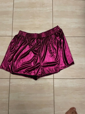 Zara pleated shorts used, purple, size L