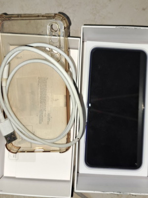 Huawei Nova 5T 128GB like new with charger and case