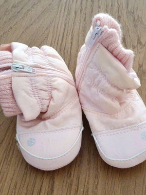Pink baby booties with fleece lining