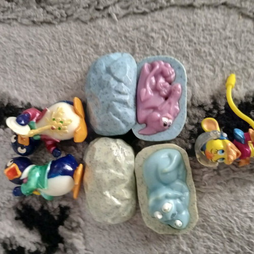Collectible figures set of 5 in like new condition