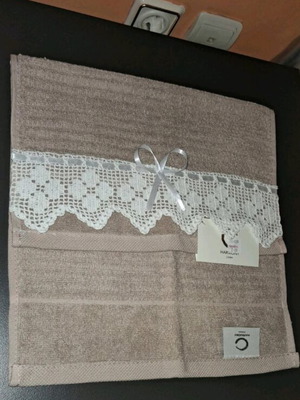 Hand towel with handmade lace and bow ribbon new