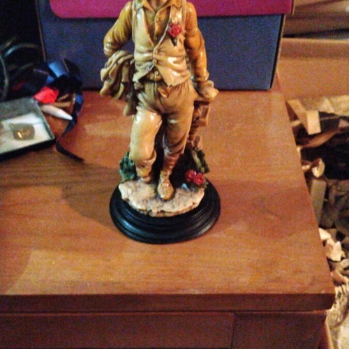Giuseppe Armani Florence Figurine of Young Boy Traveler like new
