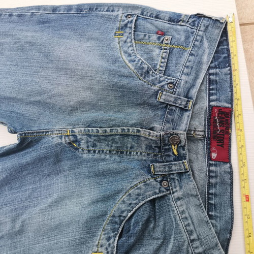 American Vintage Jeans size 32 like new, classic blue denim