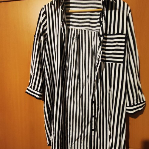Long striped shirt black and white size L/XL like new