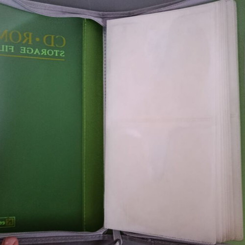 CD cases like new, Motorola 20 slots, Case Logic 48 slots, Keeper 48 slots