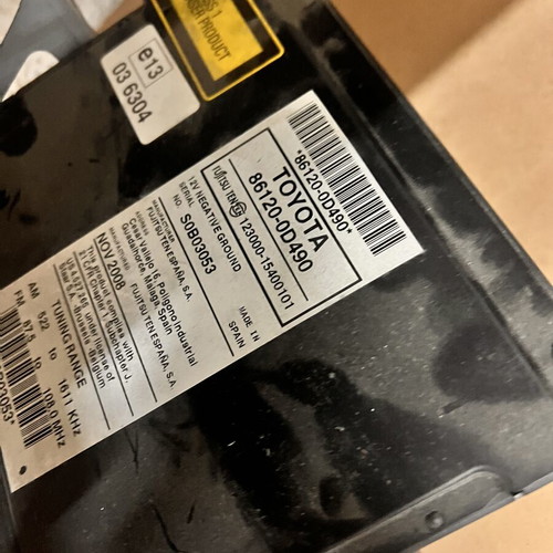Toyota Yaris 2005-2009 genuine CD radio used