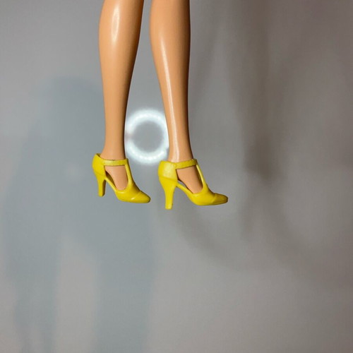 Barbie shoes used, orange and yellow, set of 2