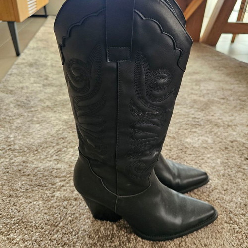 Migato western boots used, black, 9cm heel, size 39