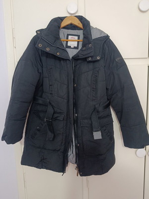 S.Oliver women's winter jacket used, black with detachable hood and belt, size XL