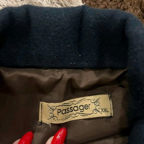 Passager coat black and brown like new, size XXL