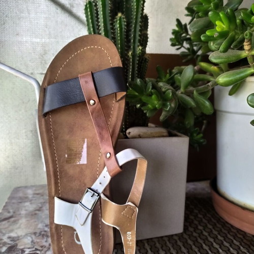 Women's sandals new, size 38, white black brown shades