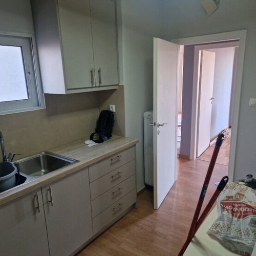 Kitchen cabinets like new, laminate, approx. 2.50 x 2.30 m