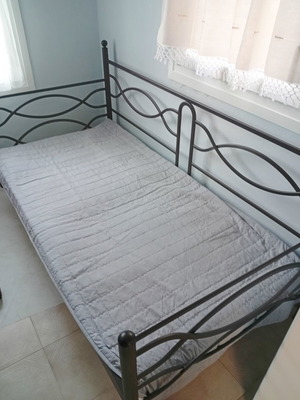Iron sofa bed, solid frame, fits single mattress 200x90 cm