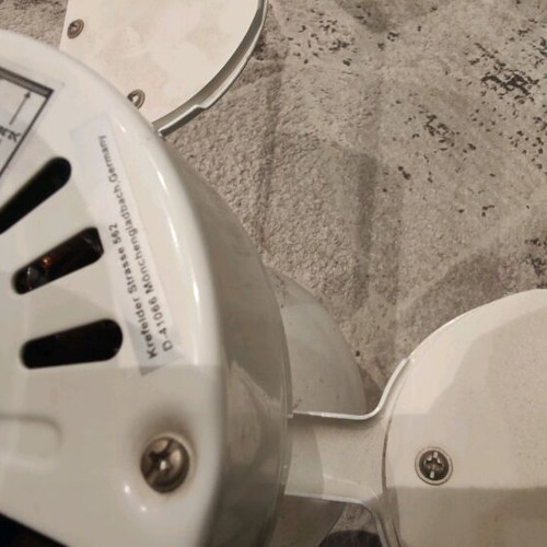 Indoor fan like new, white with wood-effect blades