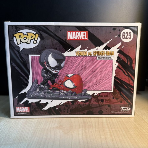 Funko Pop Marvel Comics Moment Venom vs Spider-Man Metallic 625 new