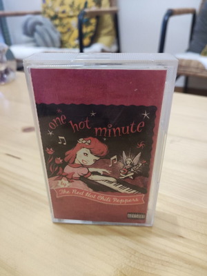 Red Hot Chili Peppers cassette tape like new