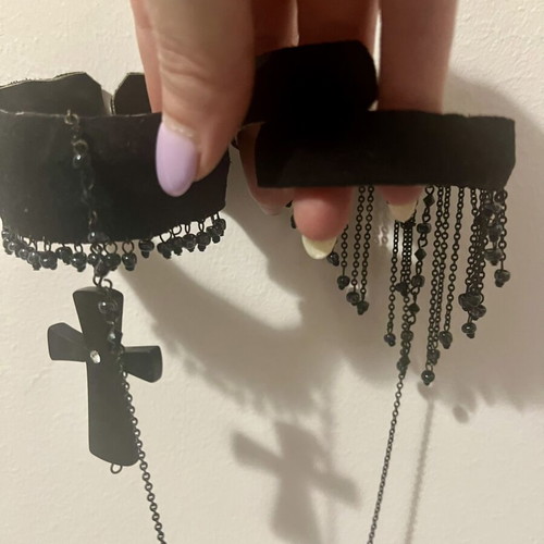 Black suede-style double bracelet with chain hand jewelry