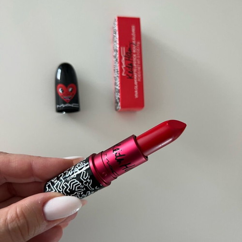 Mac x Keith Haring matte lipstick new, shade Red Haring