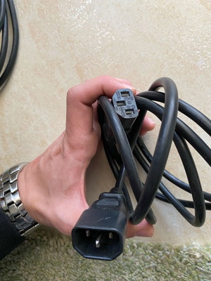 Leoni F-730 triple socket cable extension like new
